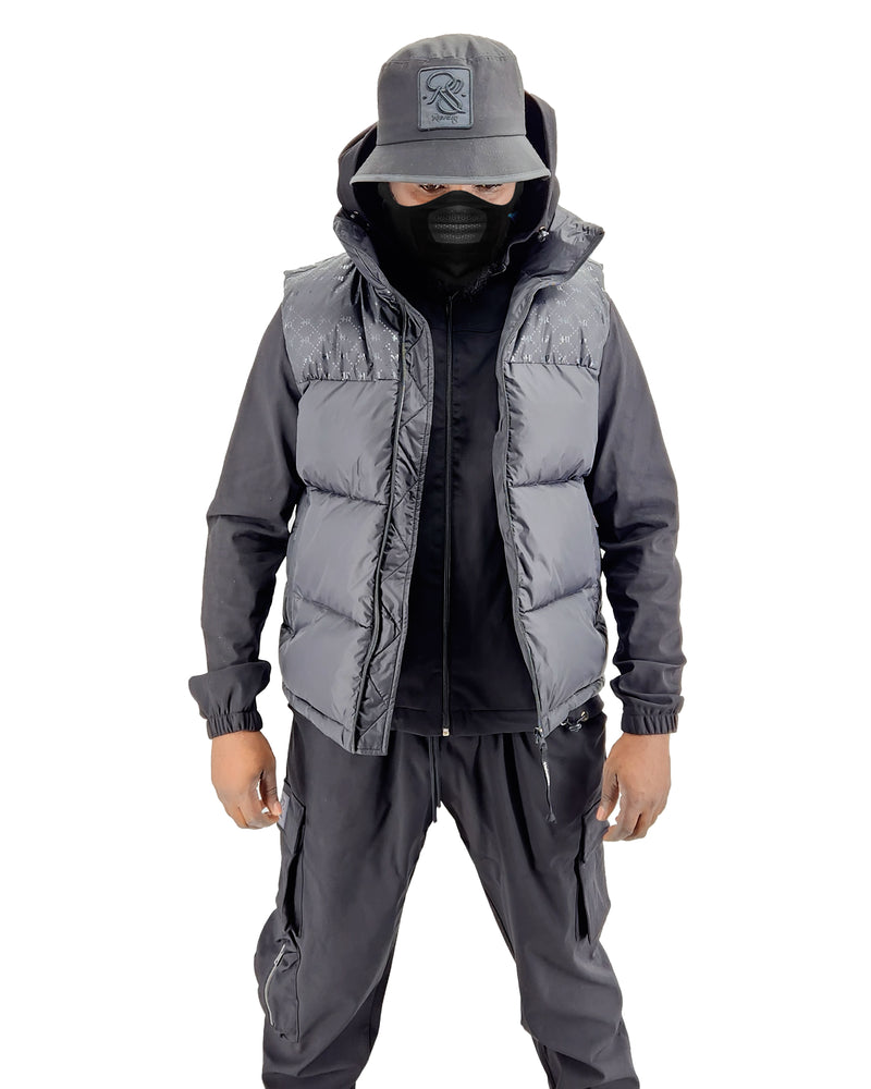 REDFILLS X HELVETICA PATTERN BLACK SLEEVELESS PUFFY JACKET